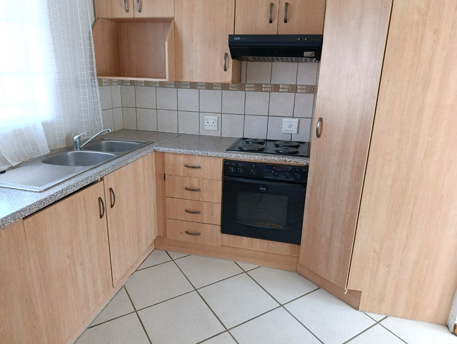 To Let 2 Bedroom Property for Rent in Hillside Free State